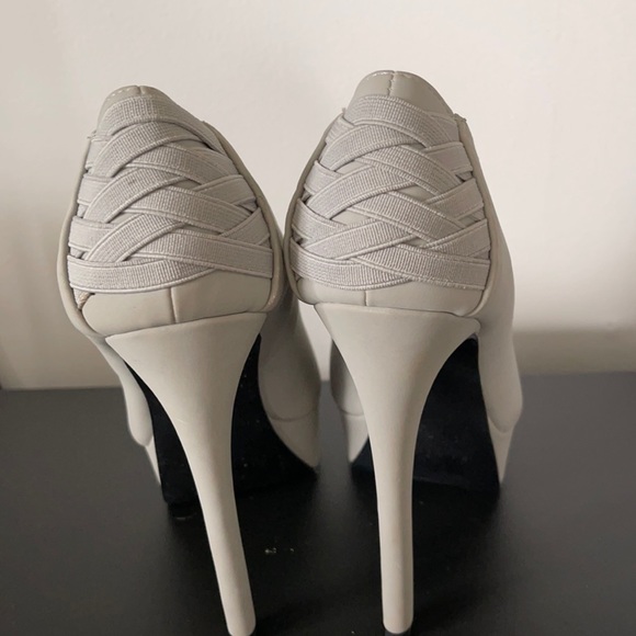 Qupid - Picture 3 of 4